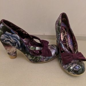 Irregular Choice 39 Lucite and Bow heels